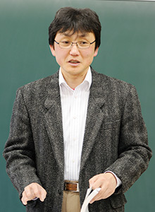 岡本匡弘学院長